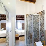 La Caneva 951 فندق مبيت وإفطار 4*