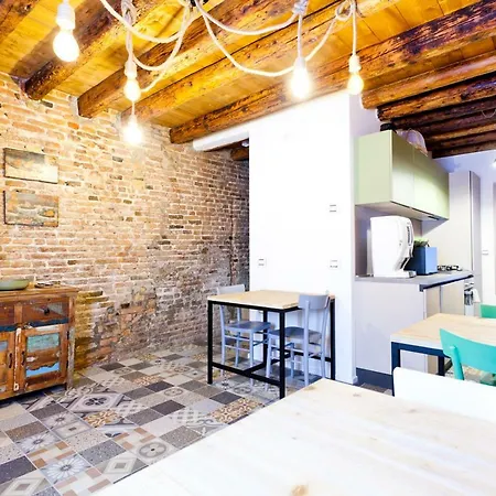 Bed & Breakfast La Caneva 951 3*