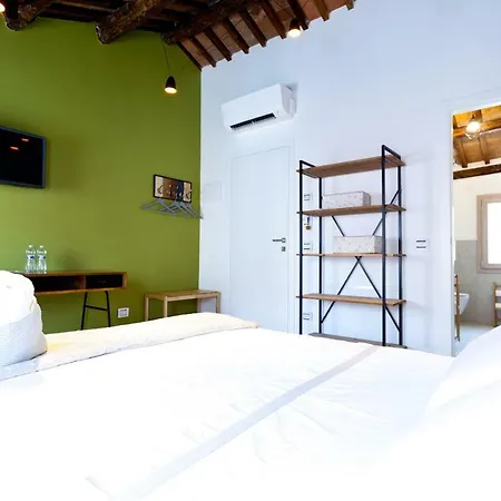Bed & Breakfast La Caneva 951 4*