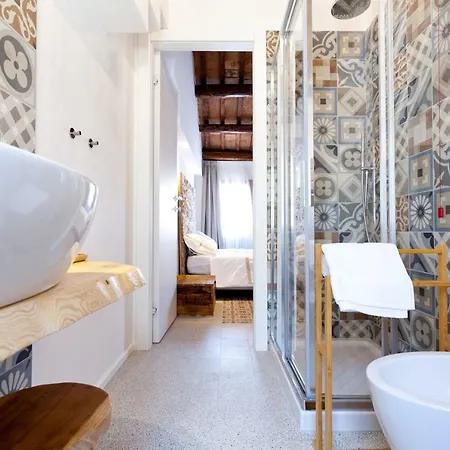 Bed & Breakfast La Caneva 951