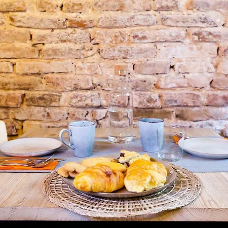 Bed & Breakfast La Caneva 951