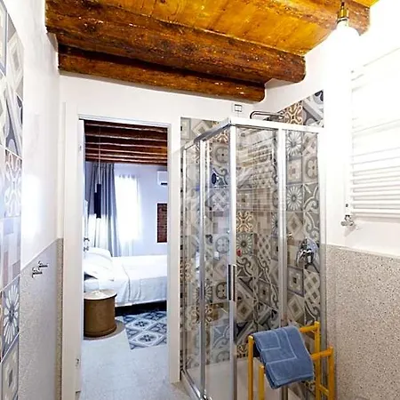 Bed & Breakfast La Caneva 951