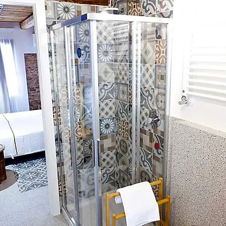 La Caneva 951 Bed & Breakfast