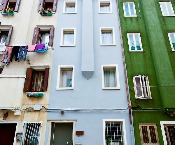 La Caneva 951 3* كيودجا